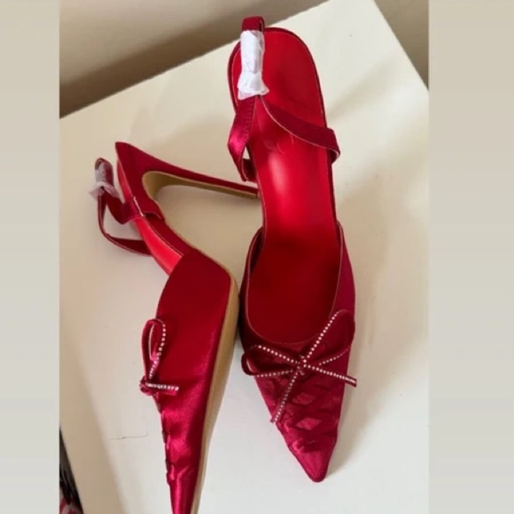 Chic Red Satin Women's Heels with Bow